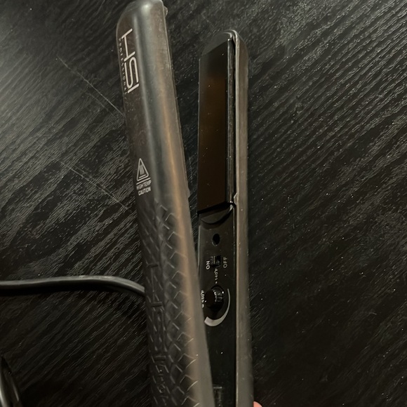 HSI Professional Straightener - Picture 3 of 4